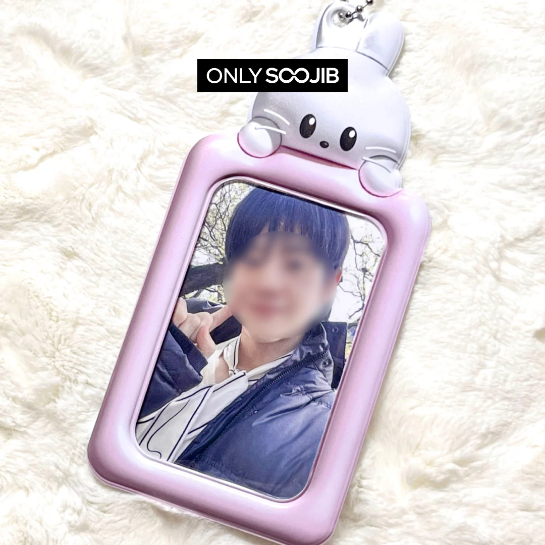 Circular Pink Rabbit Photo Card Holder Keyring