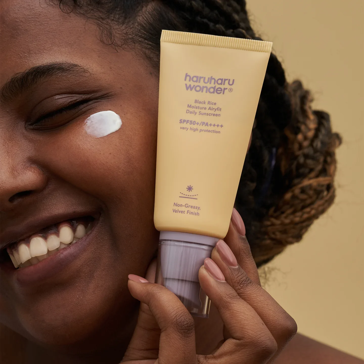 Haruharu Wonder Black Rice Moisture Airyfit Daily Sunscreen (50ml) - Image 5