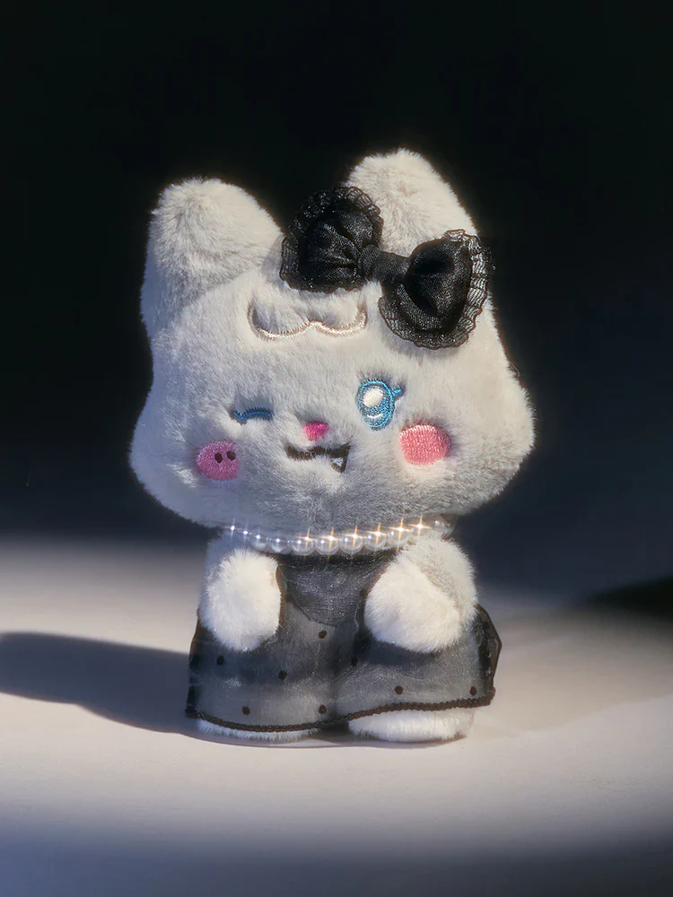 i-dle - minini PLUSH + PHOTOCARD SET / 'We are' POP-UP x LINE FRIENDS - Image 11